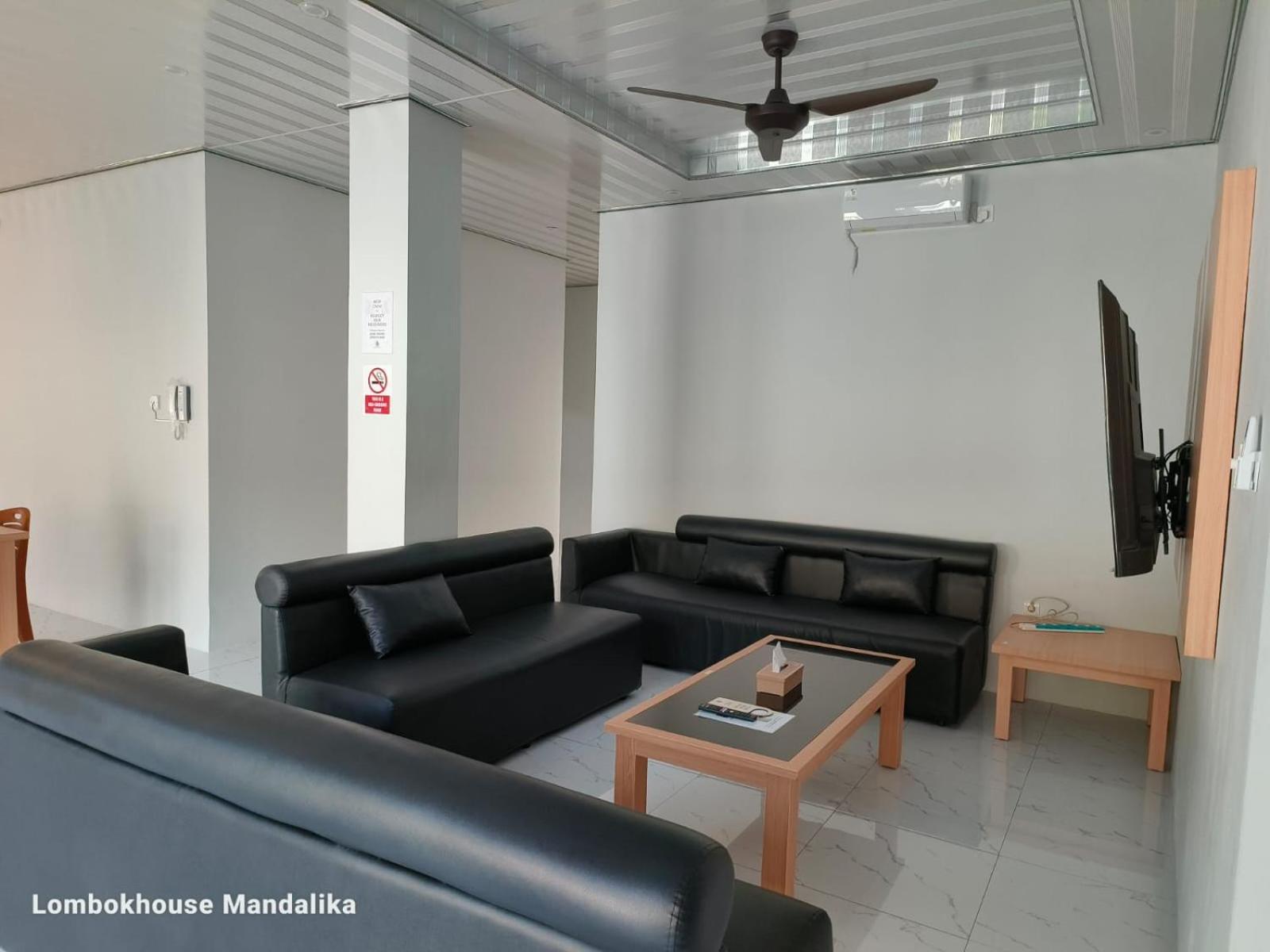 فندق Lombokhouse Mandalika Kuta  المظهر الخارجي الصورة