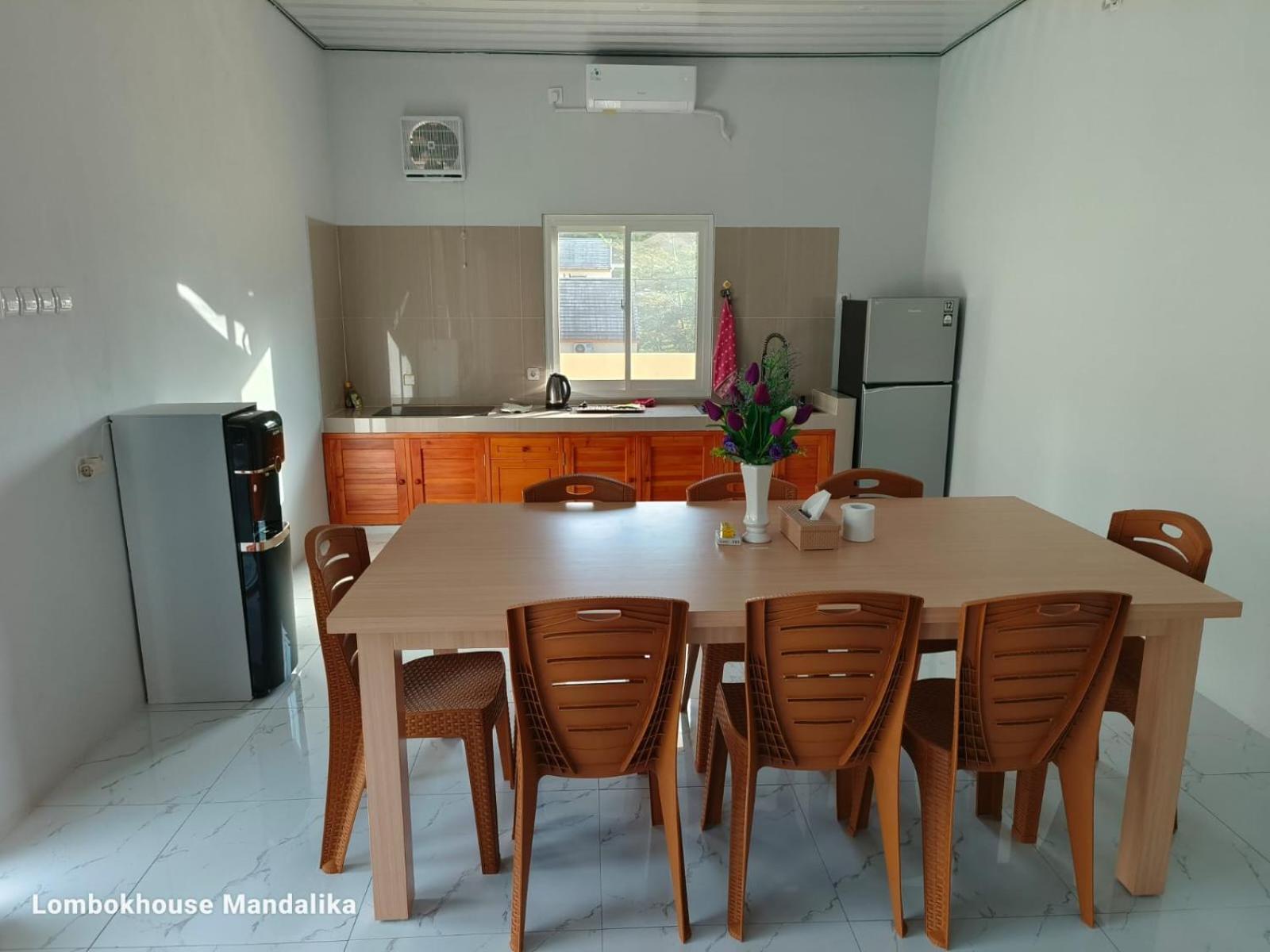 فندق Lombokhouse Mandalika Kuta  المظهر الخارجي الصورة