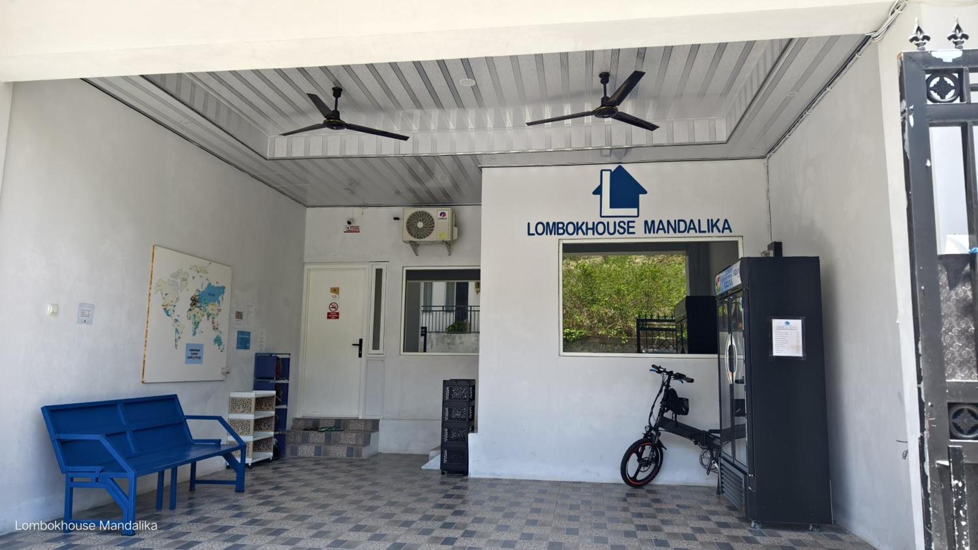فندق Lombokhouse Mandalika Kuta  المظهر الخارجي الصورة